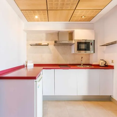 A&n Seaport 3a Apartment